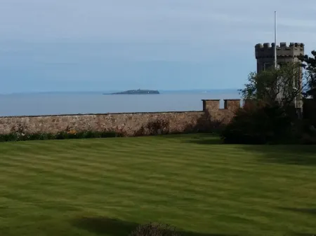 Sea View Apartment great views