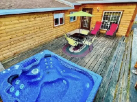 Beaver Cabin Hotels in Allamakee County