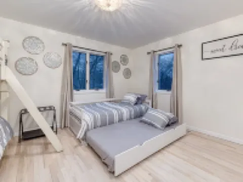 Comfortable Orchard Oasis in wine country on Long Islands beautiful North Fork! Hotéis em Riverhead