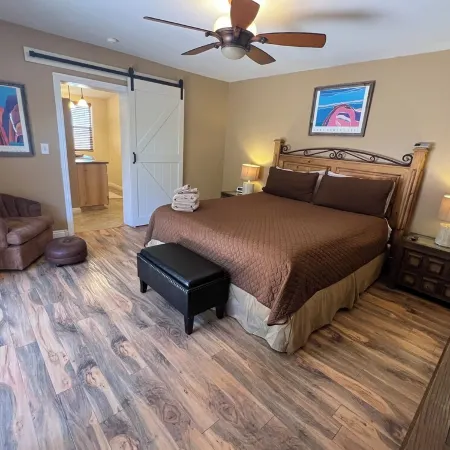Lake Powell, Vermillion Cliffs & Golf Course VIEWS - Oh My!!