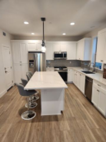 Madison's Place<br>Cozy & Comfortable Modern Home