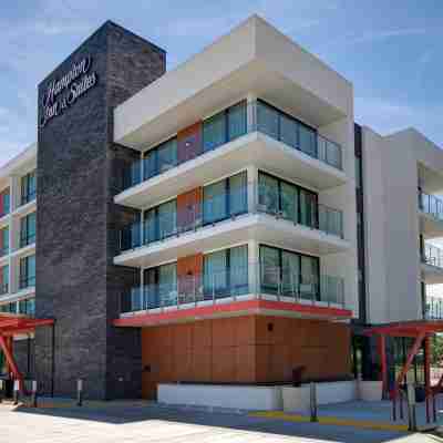 Hampton Inn & Suites Sunnyvale Silicon Valley Hotel Exterior