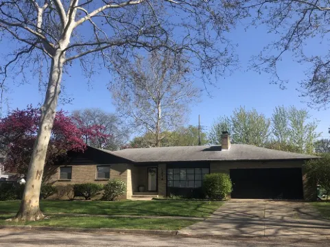 The Mid-Century Retreat