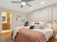 Historic Downtown Wake Forest Bungalow Hotels in Wake Forest