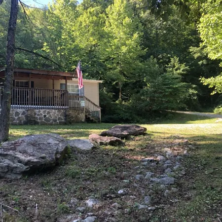 Plum Crazy Appalachian Resort on Atv Trail by Waterfalls, 17mi to Norris Lake.