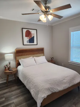 Boating, Fishing, Big Porch to Relax