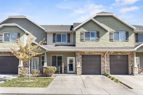 Getaway in Draper-Comfy Beds—Sleeps 10+