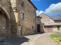 New gîte in vimenet (Aveyron) medieval village between aubrac and lévézou