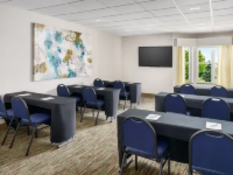 ホームウッド スイーツ バイ ヒルトン ロチェスター / ヘンリエッタ ヘンリエッタのホテル