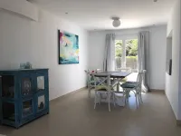 House by the sea, private pool, sea view, roof terrace, air conditioning, WLAN, sep. Studio