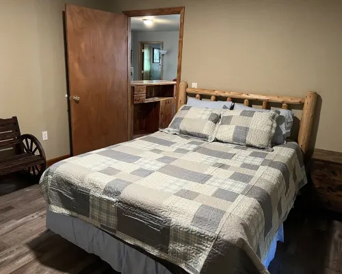 Relax on the Caddo Hotels in Caddo Gap