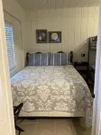 Cozy Cottage w/wood stove, firepit, pond & hiking trails near Snow Trails Hotels near The Blueberry Patch