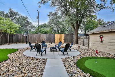 Red Raider Retreat - Walk to Texas Tech Các khách sạn gần Citibus