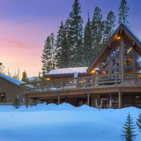 Spruce Creek Lodge- 5 min to Downtown Breck!
