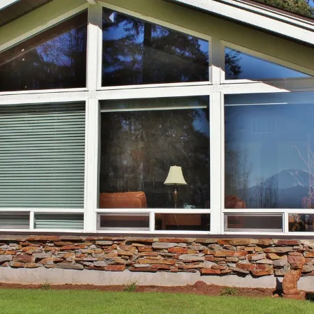 Luxury Near Gateway to Mt Rainier and National Forests. Veteran Owned.