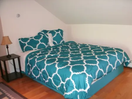 TOWNHOUSE-Slp 8 Mt View/6 BEDS. Downtown Windham. Walk to restaurants and stores