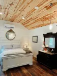 The Cottage at Dogwood Ridge. Hotels near First Baptist Church