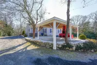 Exclusive Cape Cod Retreat!