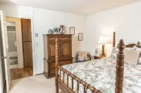 Breath in Fresh Mt Spring Air from a Private Deck w/a River & Golf Course View