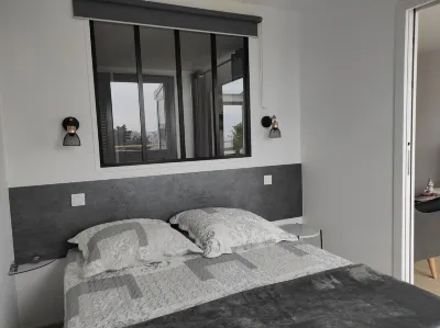 Very comfortable apartment/ 3 mn from TRESTRAOU beach/ Private parking/Wifi Hotels near Thalassotherapie