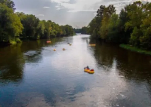 The River House Close to Everything