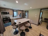 Cozy 2-bedroom cabin with WiFi, AC, garage, sleeps 6 in Saint Helen 222 Hotels in Roscommon County