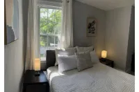 Charming 3-Bdrm Gem! Sleeps 6, Near Casino & All Hotels near Portsmouth Splash Park