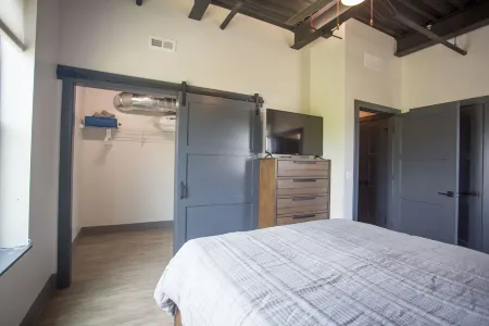 The Best of Kalamazoo - Spacious brand-new downtown apartment.