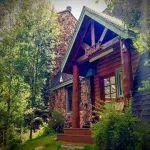 A River Front Mountain Luxury Cabin- Relaxing, Skiing, Rafting, Hot Tub, Sauna Hotels near Chicago Creek Waterfall