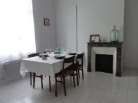 LOIRE VALLEY FAMILY HOME