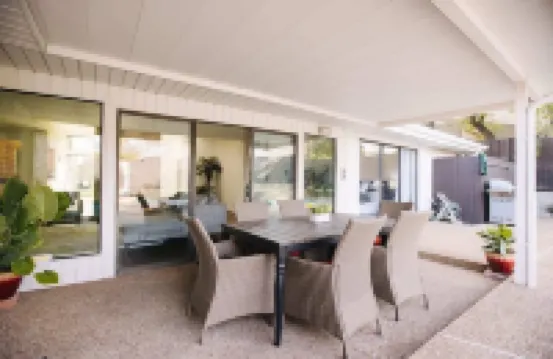 Sleeps 18 & Heated Pool & MiniGolf by Uptown Dallas