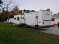 New Smyrna Rv Bunkhouse Pool Private Family RV