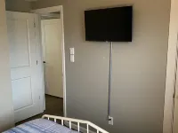 Quaint recently renovated house walking distance to  Lake Shore Park. Hotels in Ashtabula