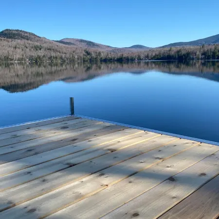 Heartland Camp on Quimby Pond Отели в г. Рейнджели