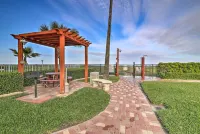 Aquarius 7th Floor Spectacular Beachfront View From Both Balconies, Pool & Spa!