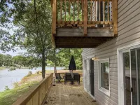 Amazing Sunsets in Jackson Creek Waterfront Home Hotels in Cople
