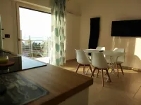 Comfortable Deluxe Apartment in the center of Tropea with sea view balcony