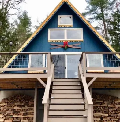 Direct Waterfront, Year-Round, A-Frame Cabin