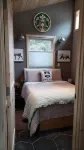 Entire House Tiny Home: close to cruise ship terminal and downtown Seward