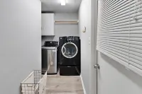 4 bedroom house near, 15 min from Magnolia