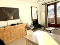 Pleasant 6-person apartment in Vars facing the slopes Hotels in Vars