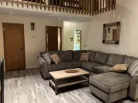 Mountain and ocean view home close to downtown and hiking trails