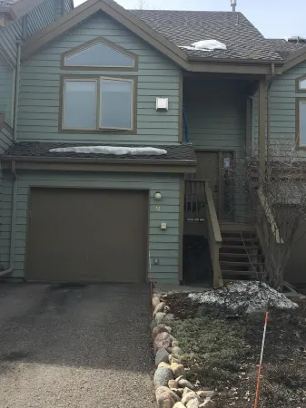 Family-Friendly, Friends' Adventure Ski House!  3 bedroom Townhouse in Edwards