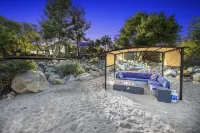 Luxurious riverfront home for large groups, family reunions, yoga retreat & more