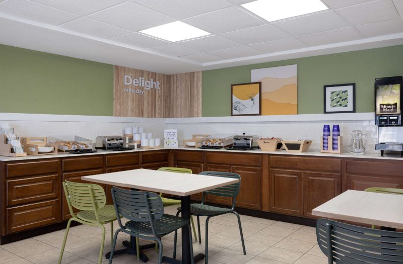 Spark by Hilton Bentonville photo 5