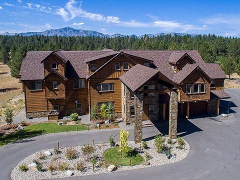 14 bedroom 14 bath Mega Mansion w/Indoor Pool, Theater