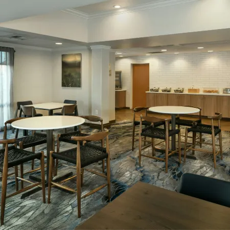 Fairfield Inn & Suites Anchorage Midtown