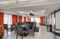 Hampton Inn Bloomington-West