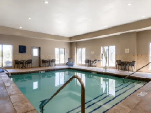 伍德沃德歡朋套房酒店 伍德沃德縣酒店