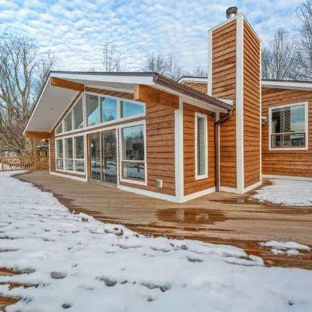 Catskills Mountain Retreat: Luxury Meets Serenity